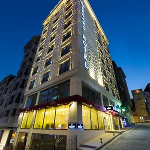 芮佳德酒店 **** 伊斯坦布尔