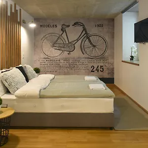  Hotel Walk Váci 78 Ungheria
