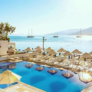 https://sina-hotel.aegeanhotels.net